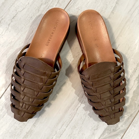 Lucky Brand Fisherman-style mule - Picture 3 of 8